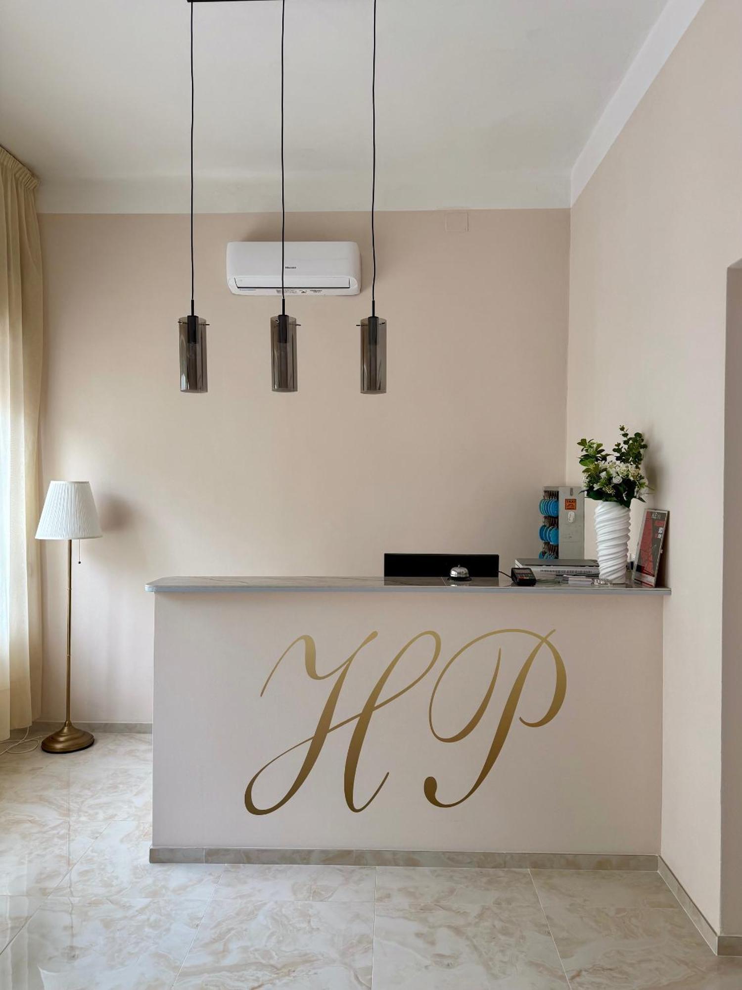 Hotel Pigalle Rimini Buitenkant foto