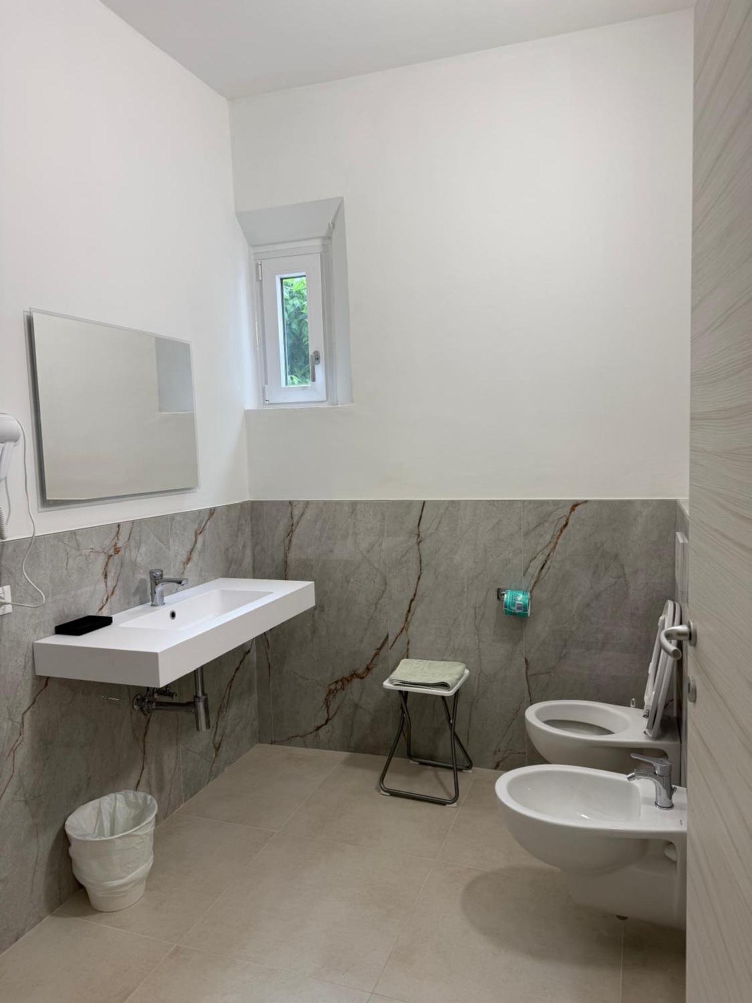 Hotel Pigalle Rimini Buitenkant foto