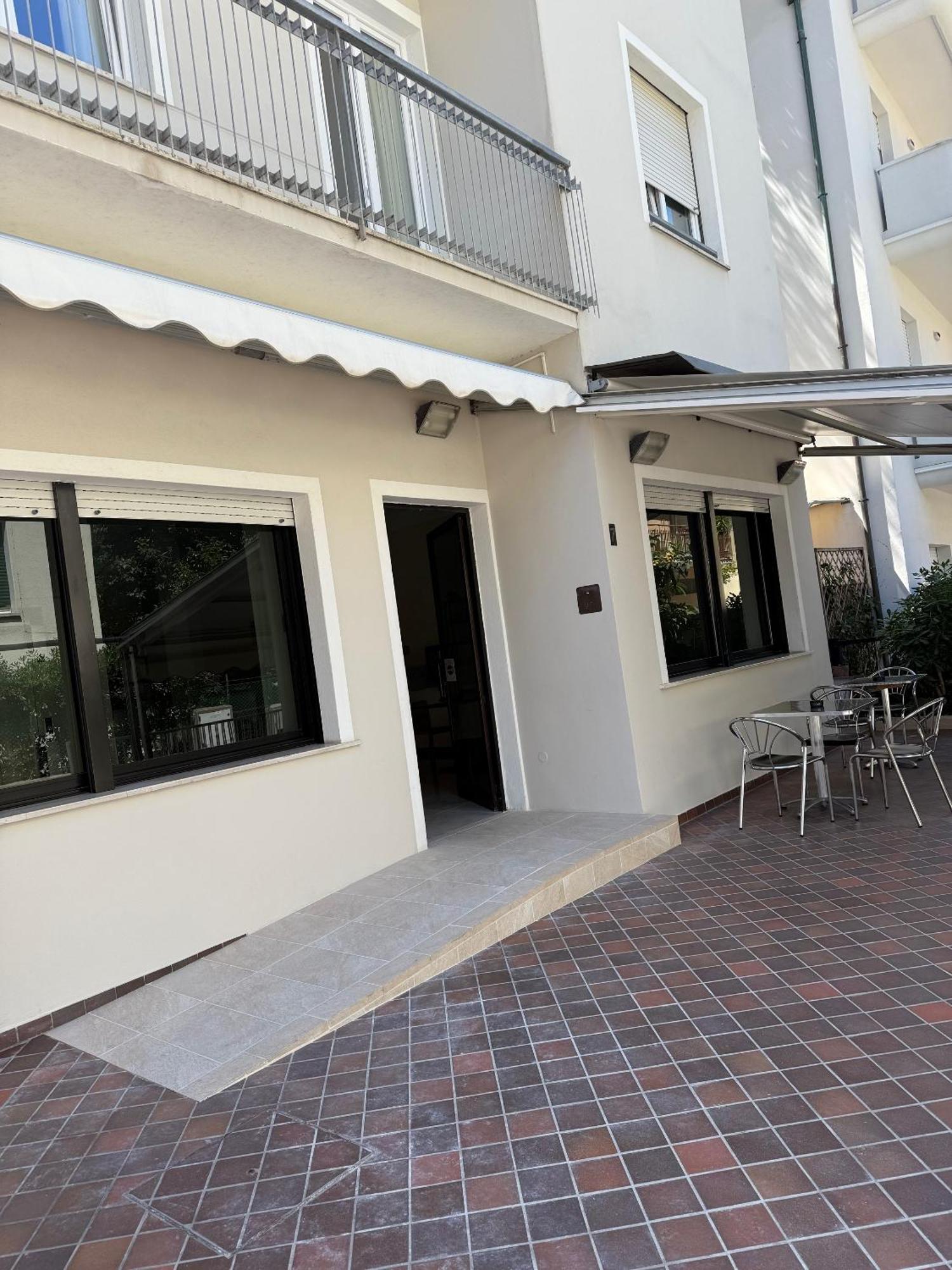 Hotel Pigalle Rimini Buitenkant foto